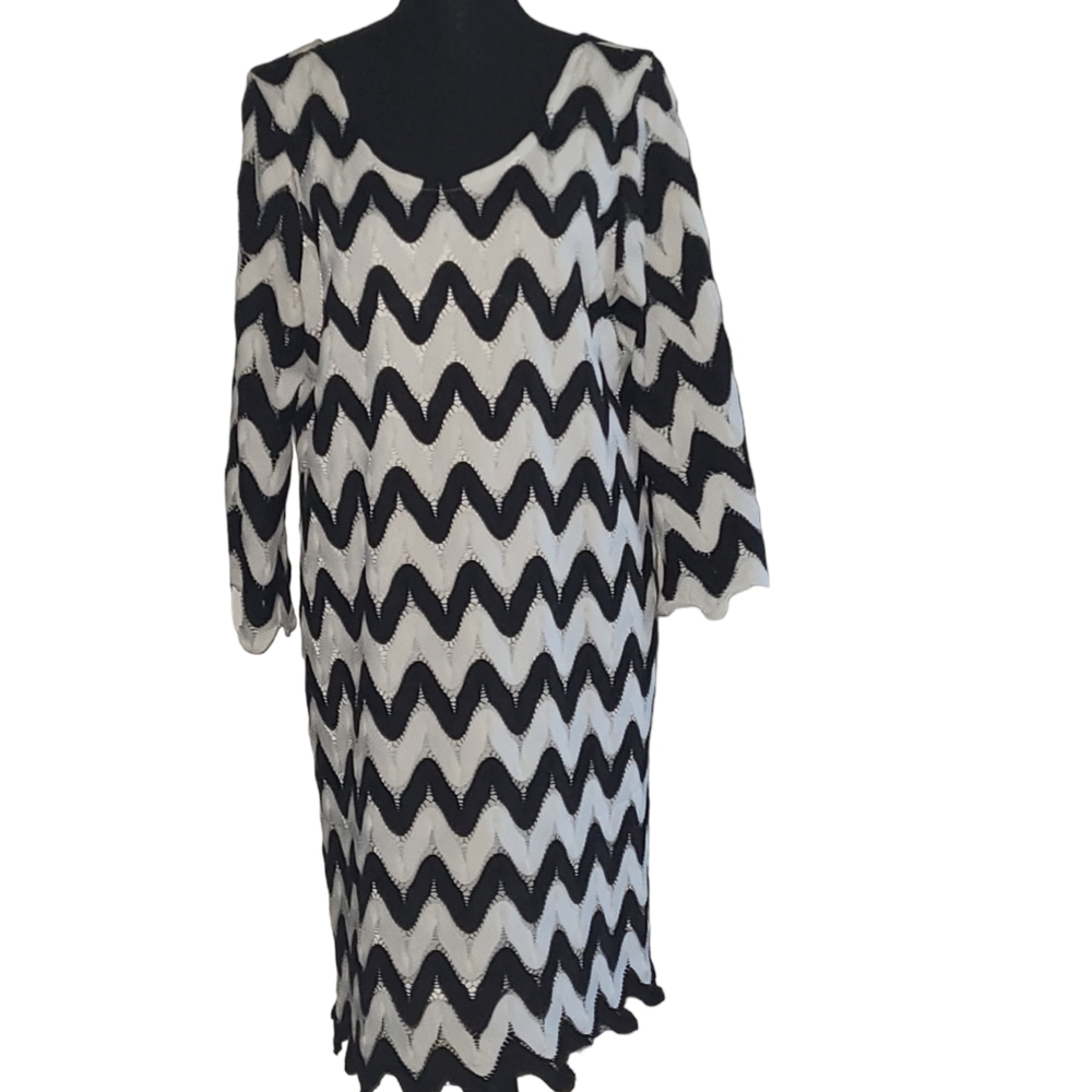 🤍NWT Uncle Frank Black/White Dress🤍Size Large